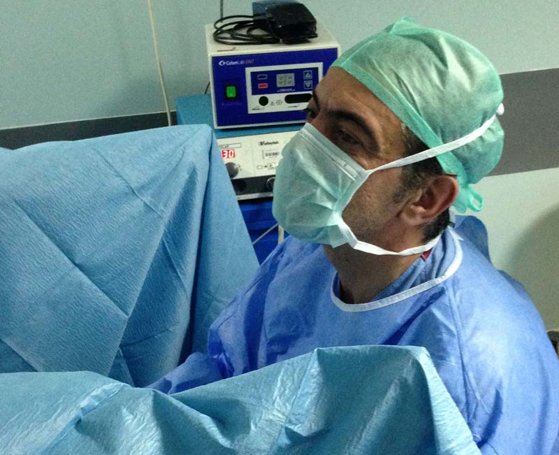 Prof. Dr. Bülent Önal - Üroloji Uzmanı Prof. Dr. Bülent Önal - Üroloji Uzmanı