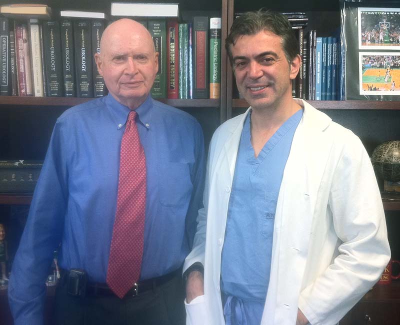 Prof. Dr. Bülent Önal - Üroloji Uzmanı Prof. Dr. Bülent Önal - Üroloji Uzmanı