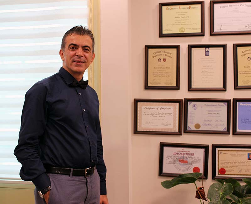 Prof. Dr. Bülent Önal - Üroloji Uzmanı Prof. Dr. Bülent Önal - Üroloji Uzmanı